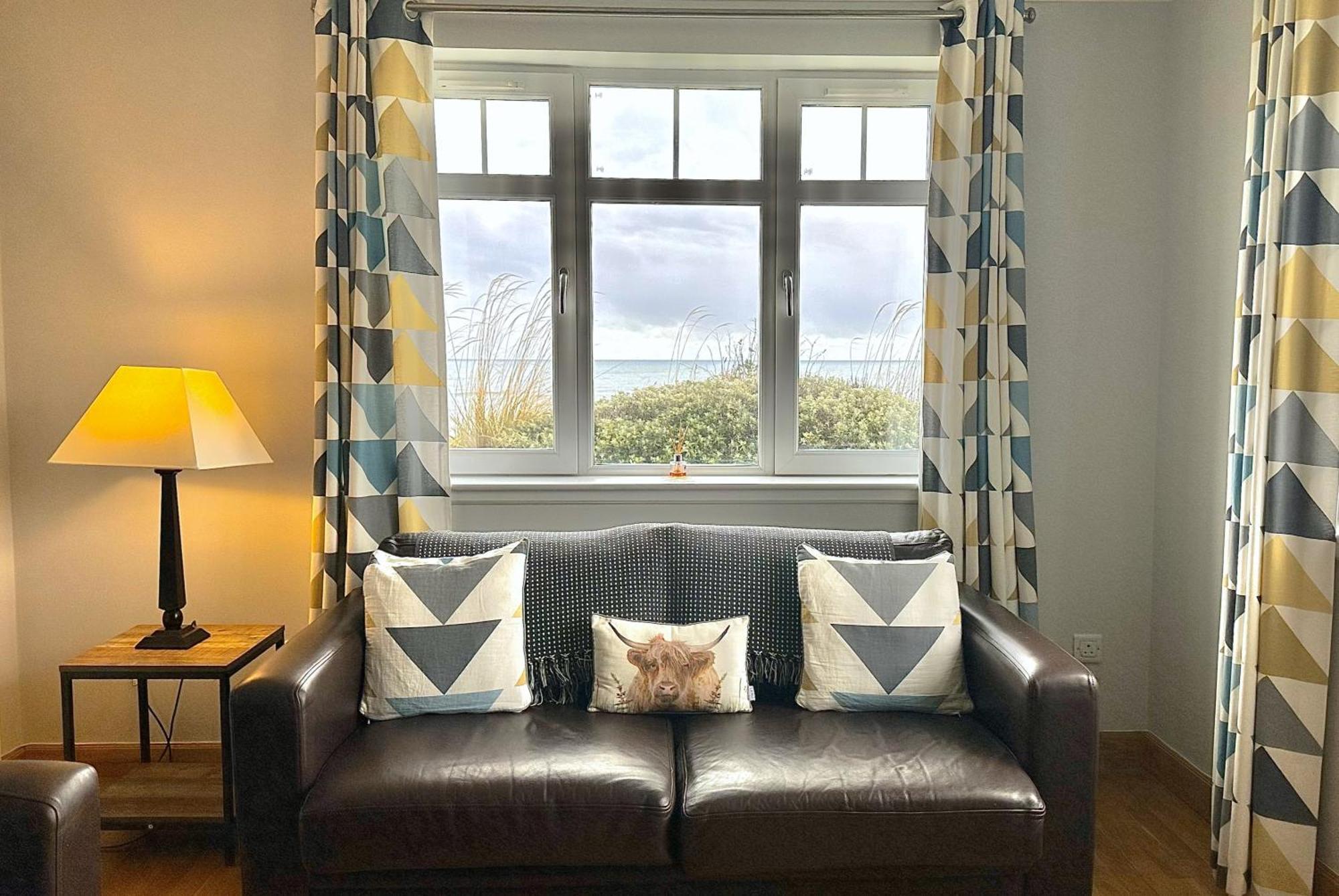 No2 The Links Apartment, ブローラ エクステリア 写真